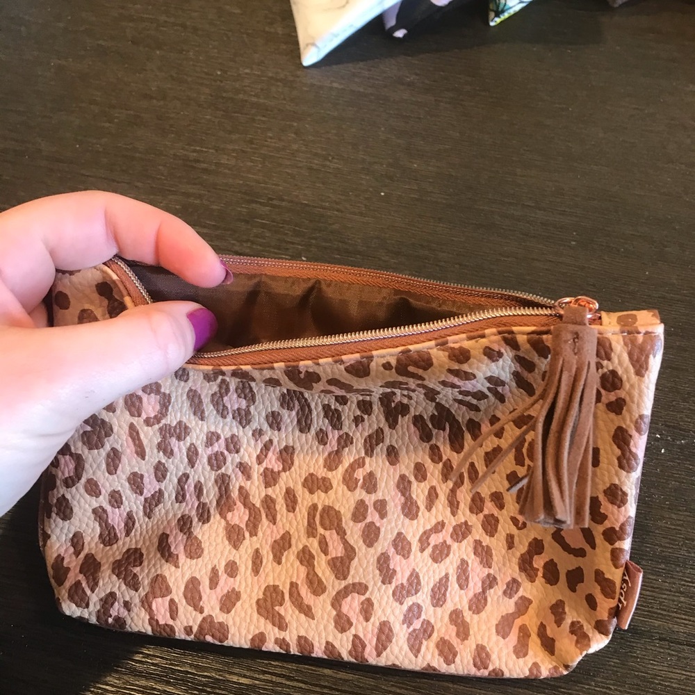 Make up bag